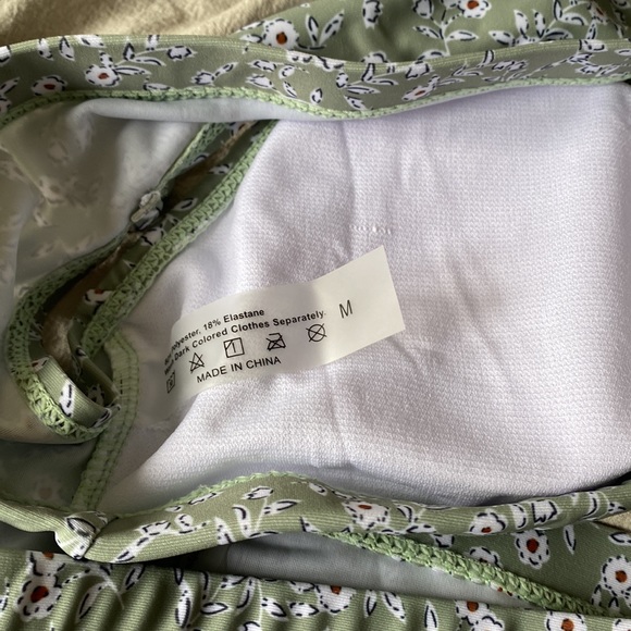 Floral High Waist Bikini Set - Picture 3 of 4